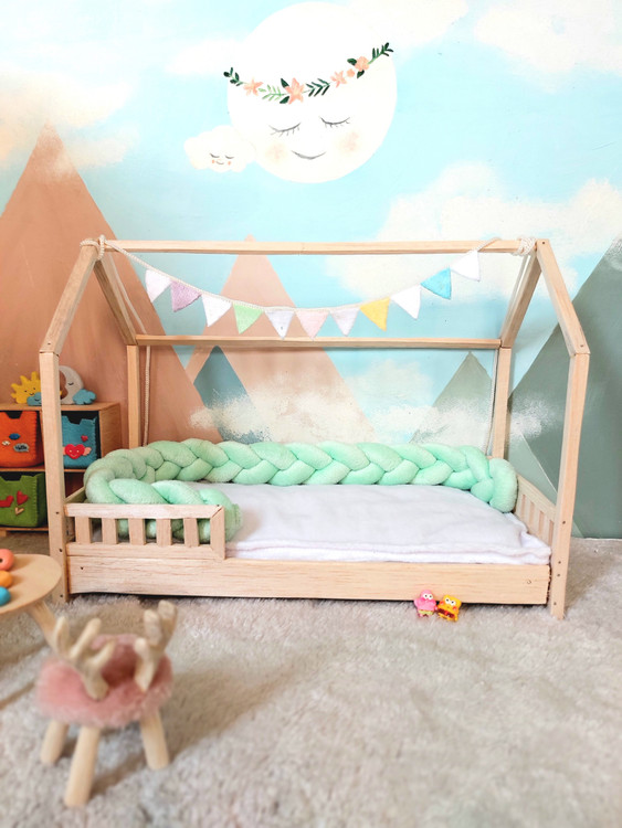 بامپر سهرشتهای رنگ سبز روشن با بافت نرم و لطیف