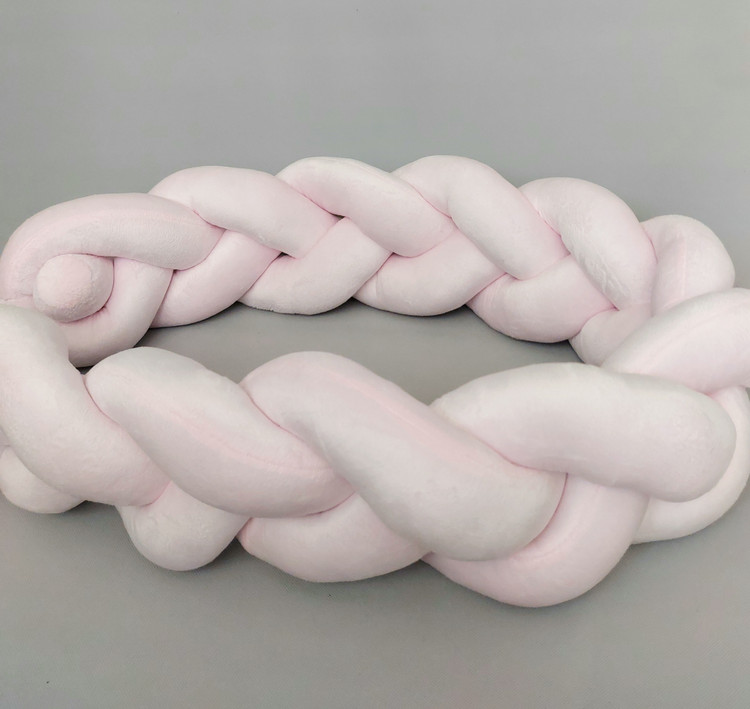 محافظ تخت نوزاد مدل بافت گیس رنگ صورتی یخی Braided Baby Crib Guard